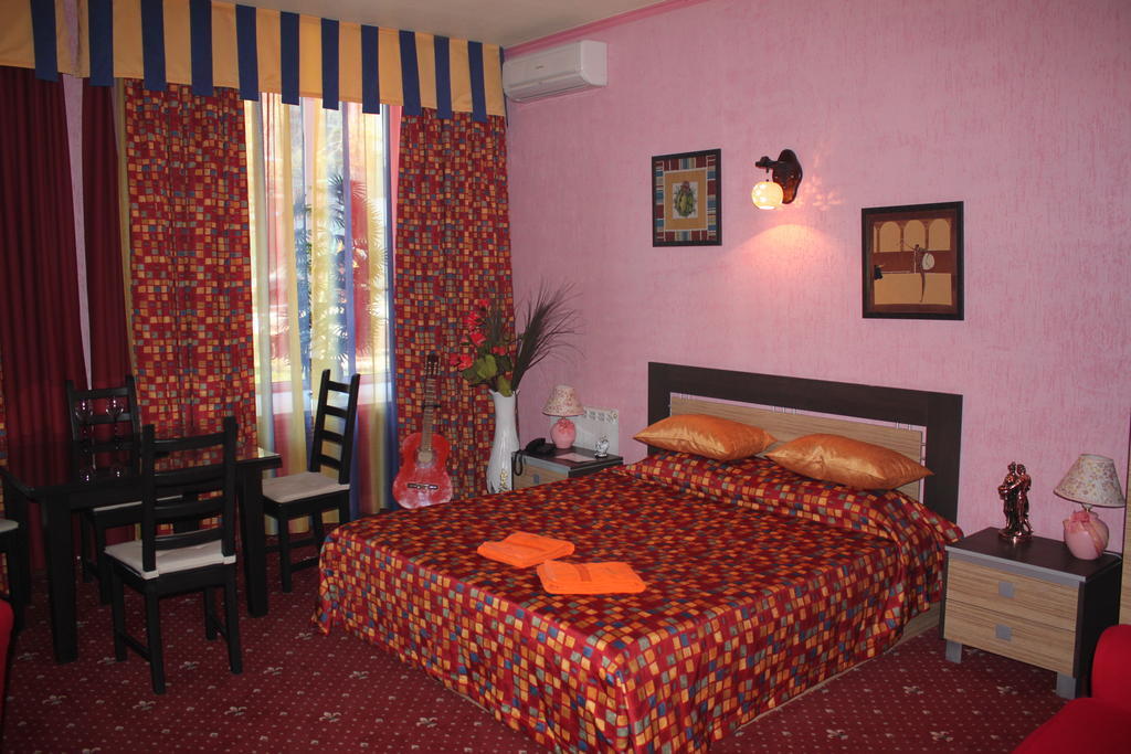 Mexica Guest House Rostov na Donu Oda fotoğraf