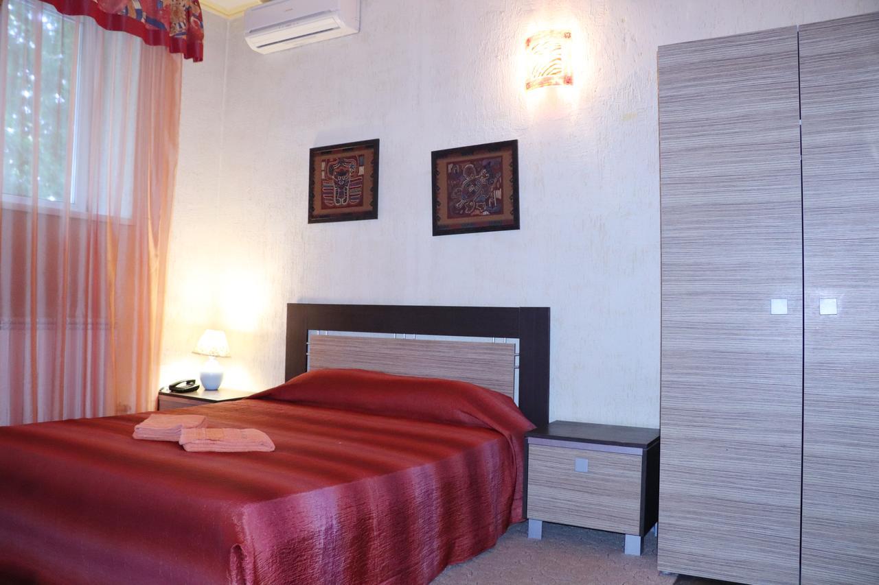 Mexica Guest House Rostov na Donu Dış mekan fotoğraf